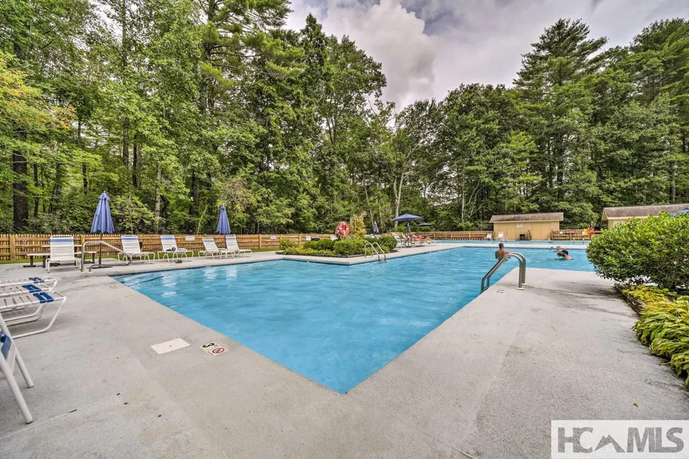 407 Overlook Road #2C Sapphire, NC 28774