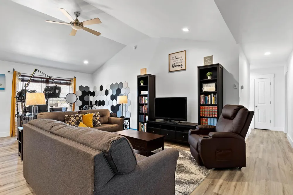 173 Mockingbird Lane Dayton, TN 37321