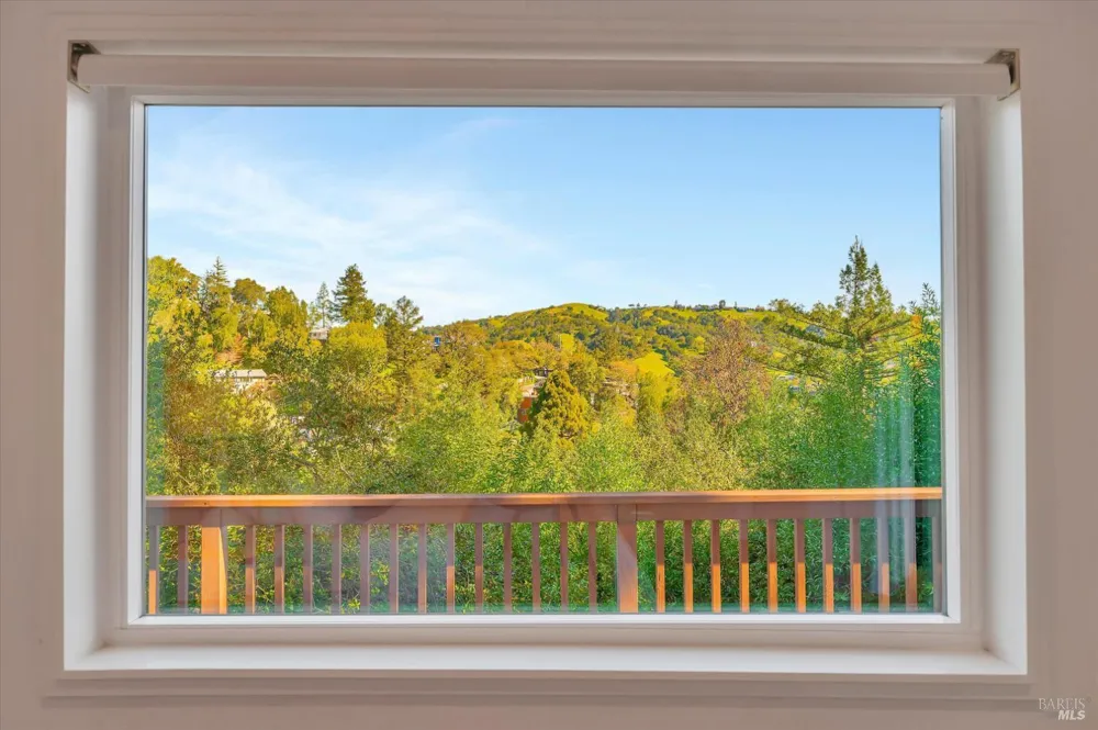 223 Scenic Road Fairfax, CA 94930