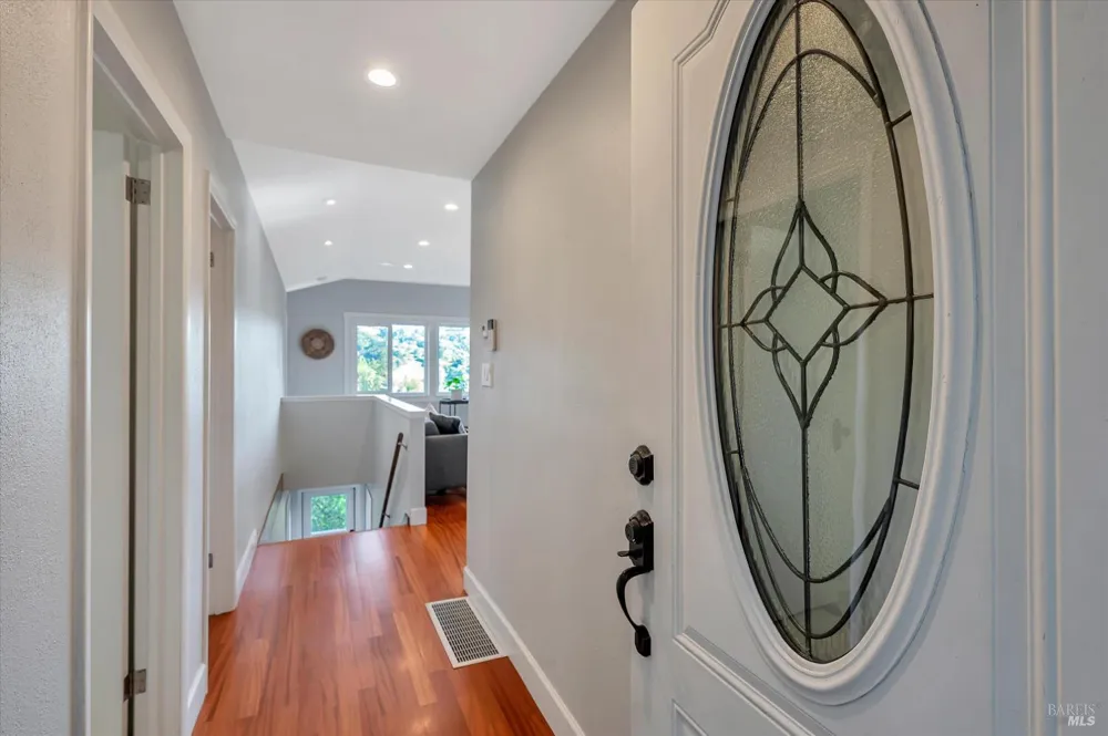 223 Scenic Road Fairfax, CA 94930