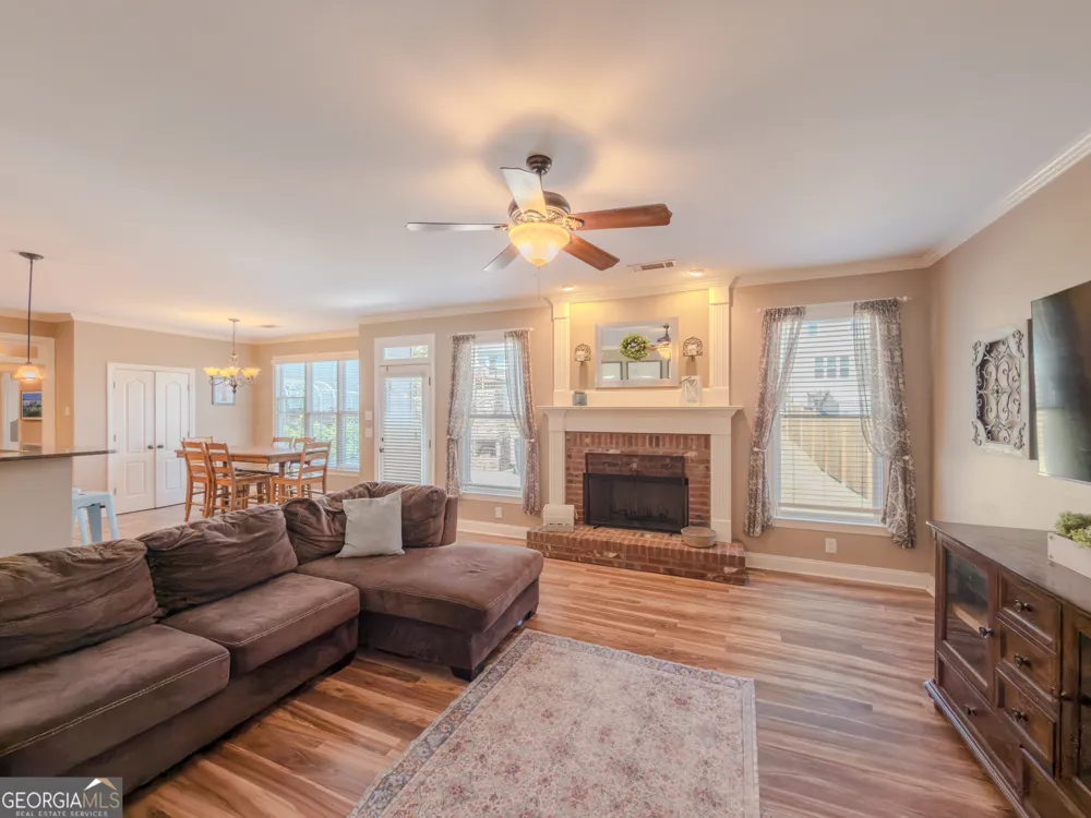 176 Cypress Cove CT Grayson, GA 30017