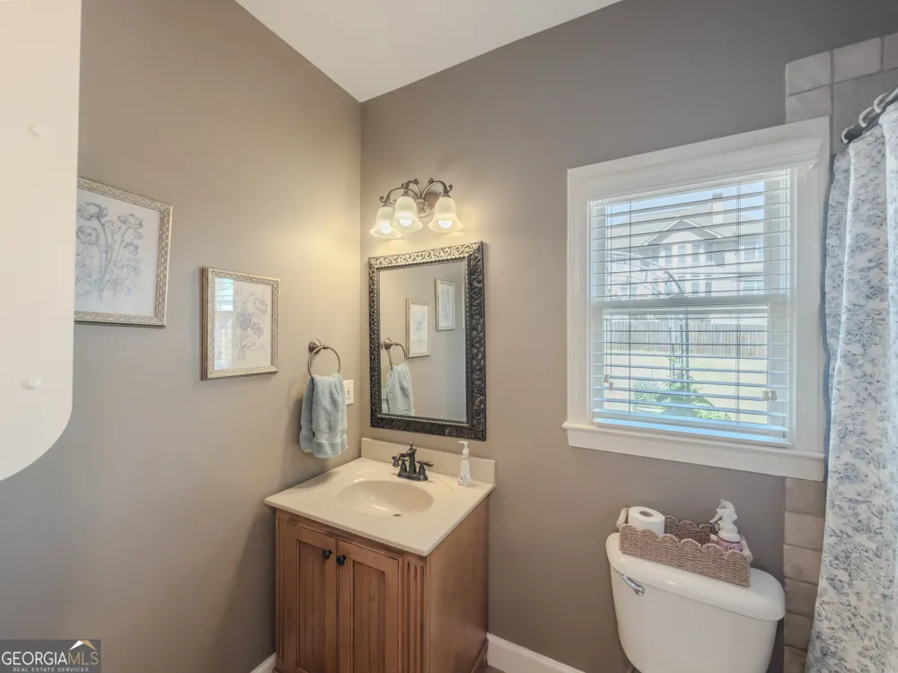 176 Cypress Cove CT Grayson, GA 30017