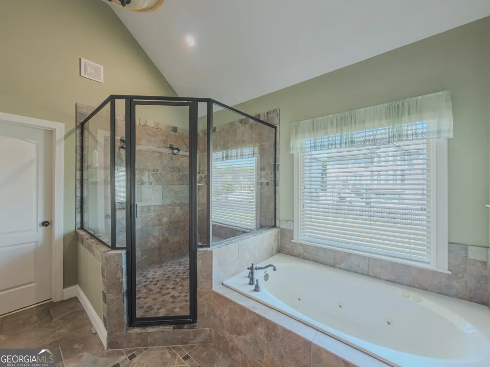 176 Cypress Cove CT Grayson, GA 30017