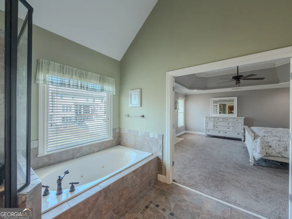 176 Cypress Cove CT Grayson, GA 30017