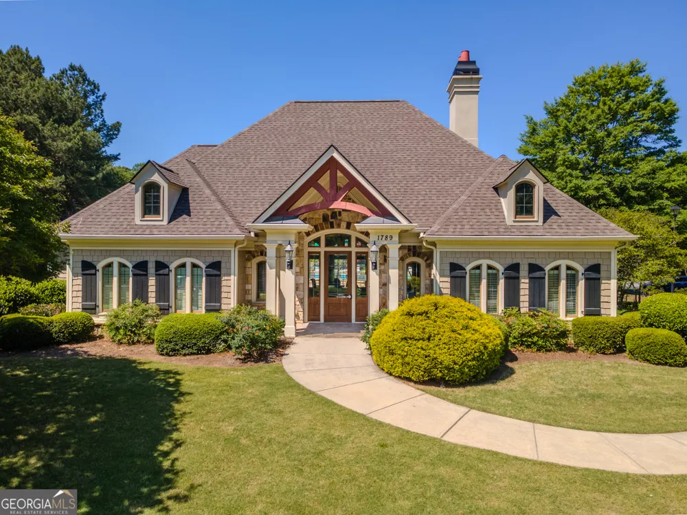 176 Cypress Cove CT Grayson, GA 30017