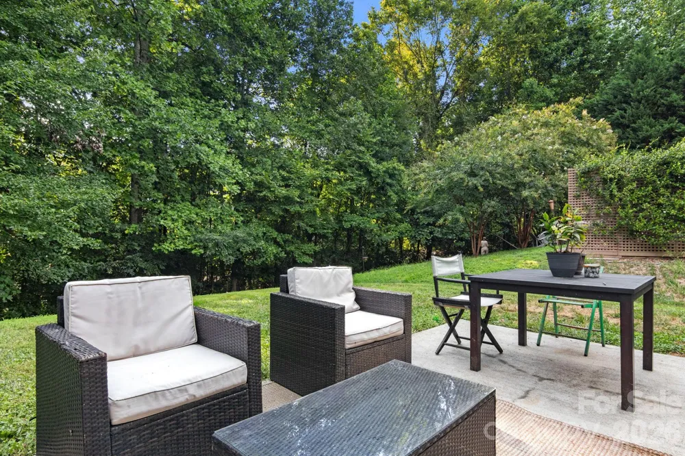 1334 Sarandon Drive Matthews, NC 28104