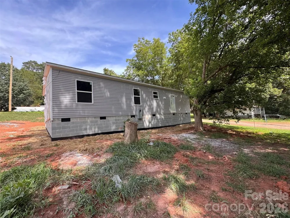 34 S Gaither Avenue Newton, NC 28658