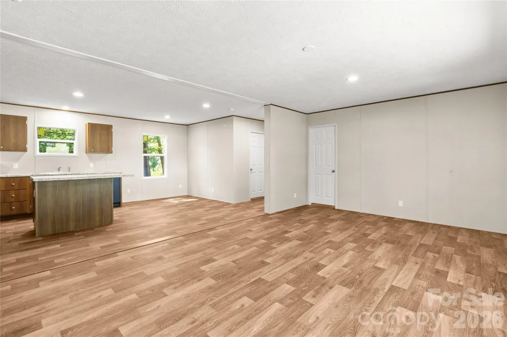 34 S Gaither Avenue Newton, NC 28658