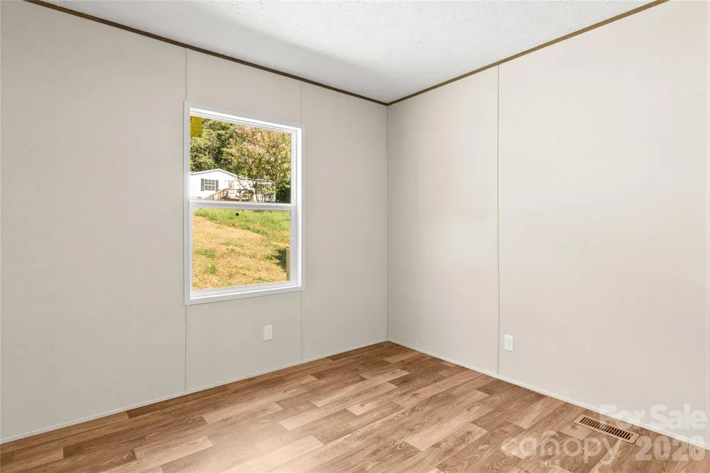 34 S Gaither Avenue Newton, NC 28658