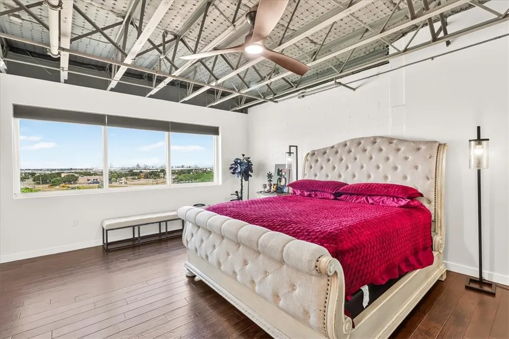 901 Upper Broadway Street #605 Corpus Christi, TX 78401
