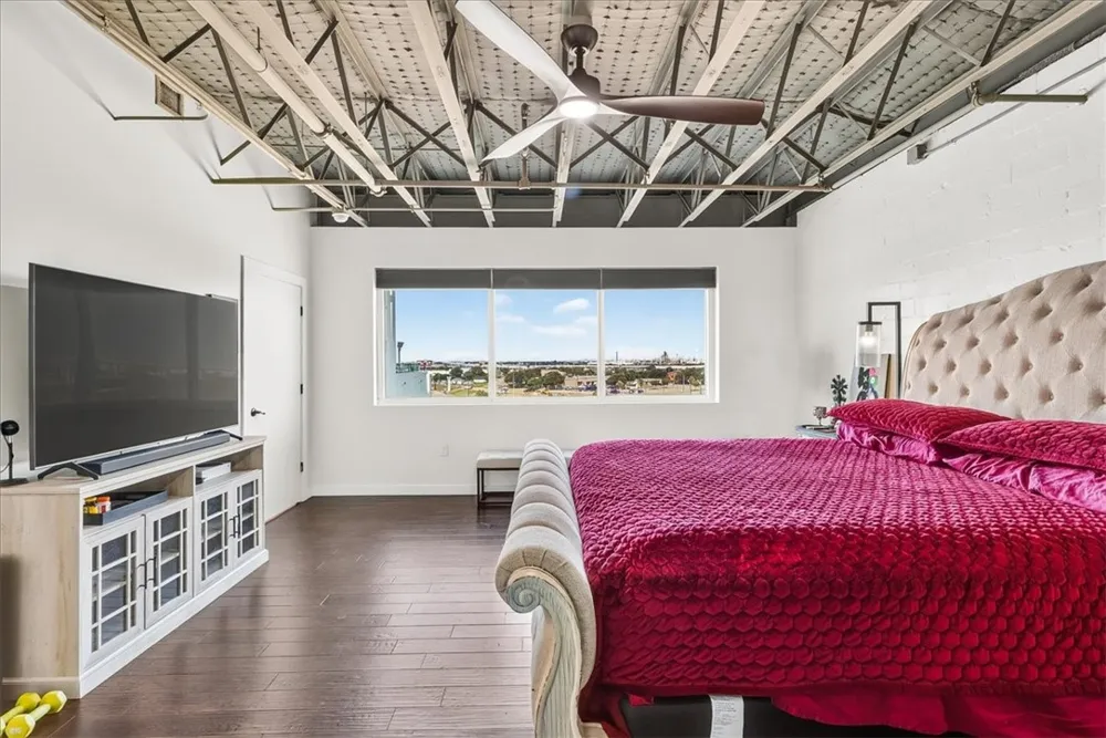 901 Upper Broadway Street #605 Corpus Christi, TX 78401