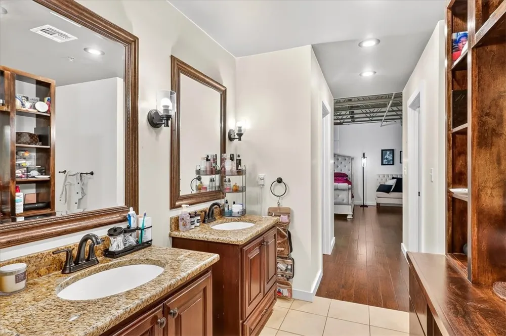 901 Upper Broadway Street #605 Corpus Christi, TX 78401