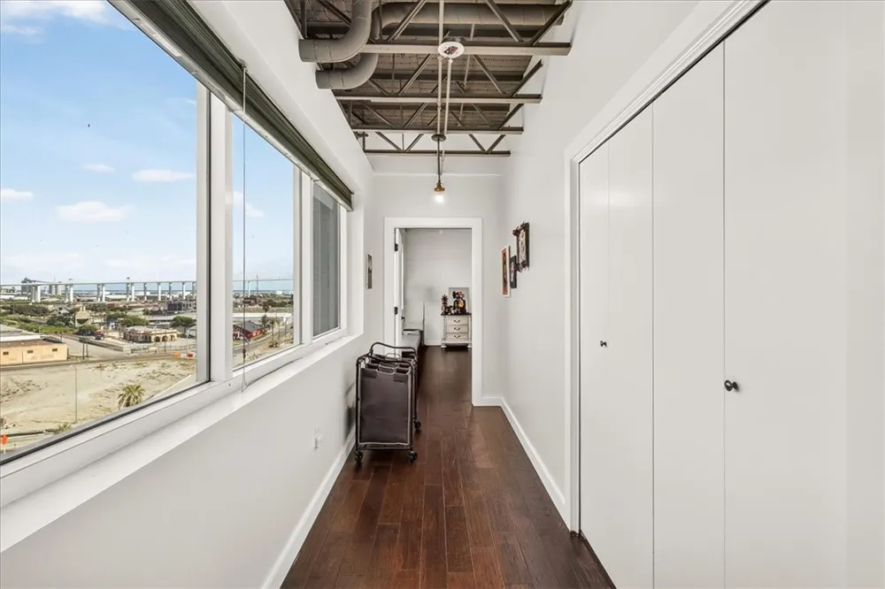 901 Upper Broadway Street #605 Corpus Christi, TX 78401