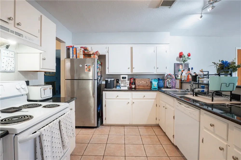 1333 Casa Verde Drive Corpus Christi, TX 78411
