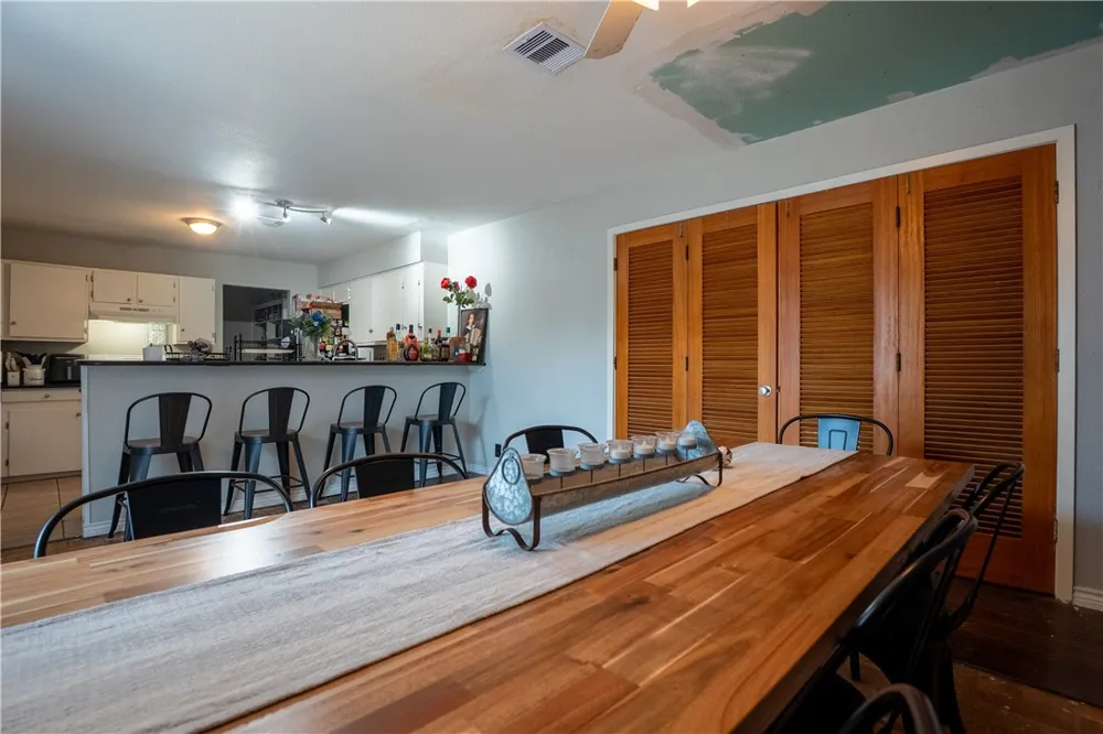 1333 Casa Verde Drive Corpus Christi, TX 78411