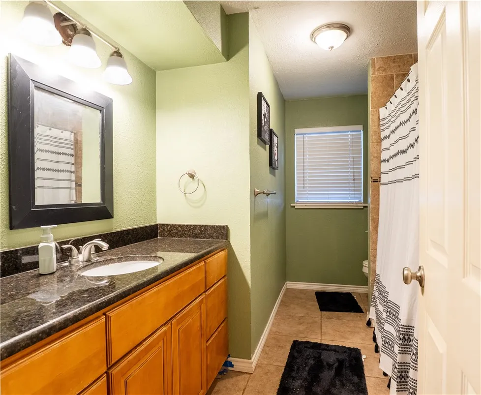 1333 Casa Verde Drive Corpus Christi, TX 78411