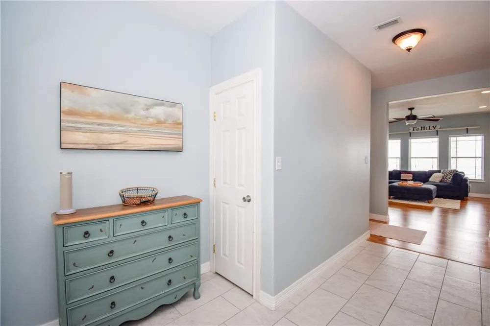 2006 First Street Bayside, TX 78340