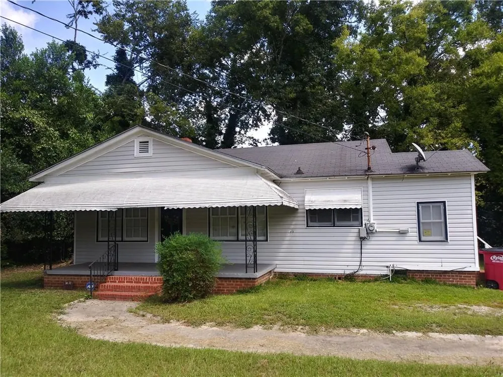 3631 W Napier Road Macon, GA 31204