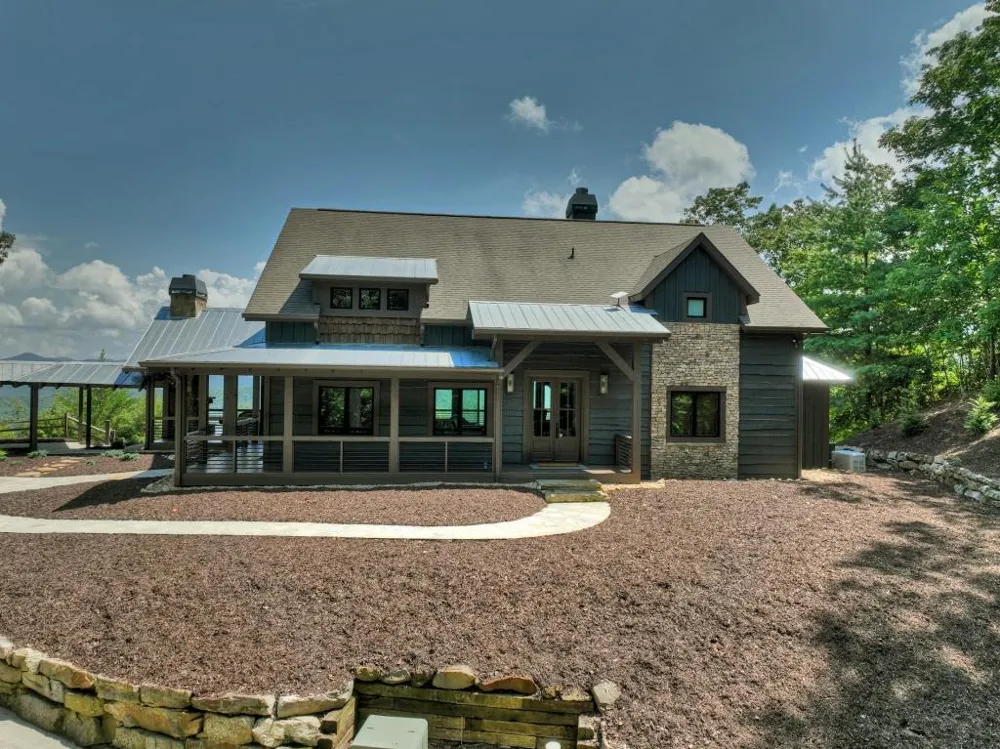 440 Cochise Road Blue Ridge, GA 30513
