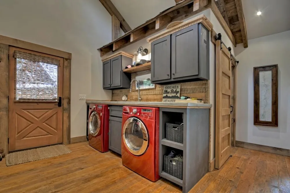 440 Cochise Road Blue Ridge, GA 30513