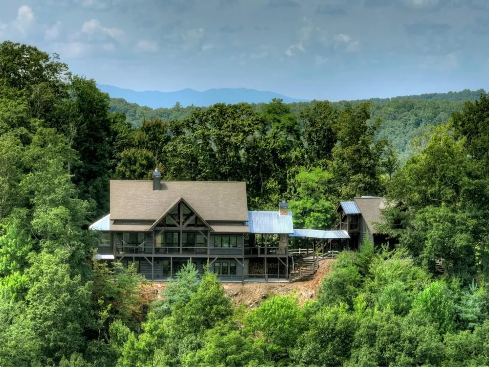 440 Cochise Road Blue Ridge, GA 30513