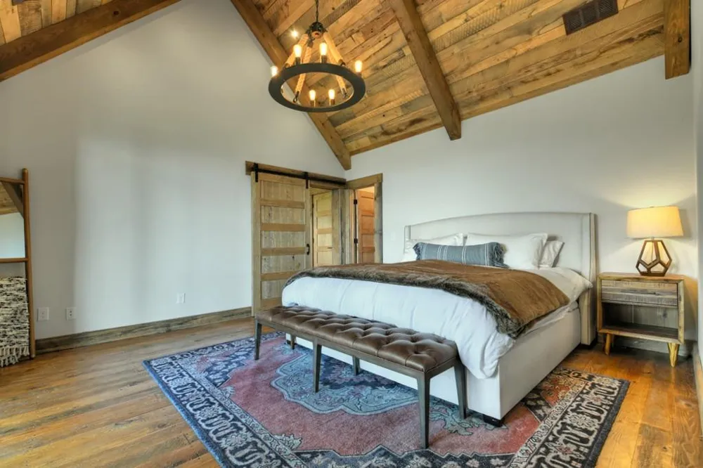 440 Cochise Road Blue Ridge, GA 30513