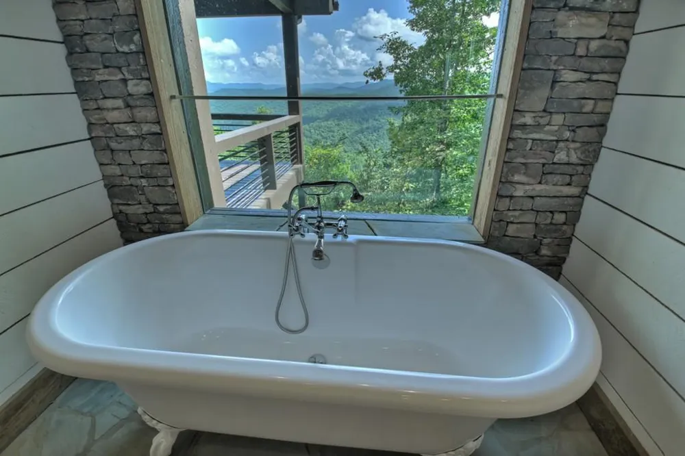 440 Cochise Road Blue Ridge, GA 30513