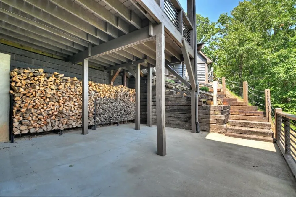 440 Cochise Road Blue Ridge, GA 30513