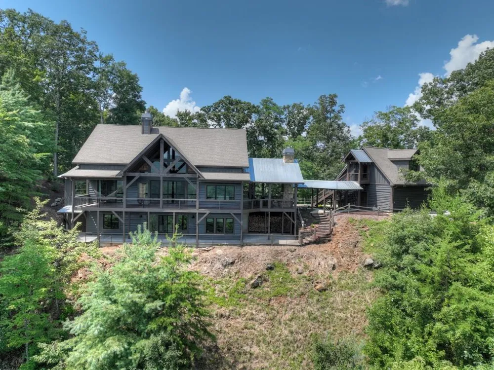 440 Cochise Road Blue Ridge, GA 30513