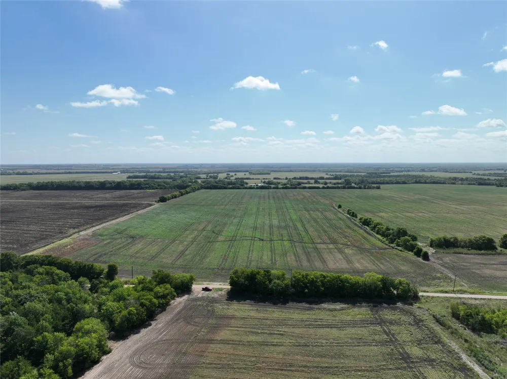 County Road 26850 Petty, TX 75470