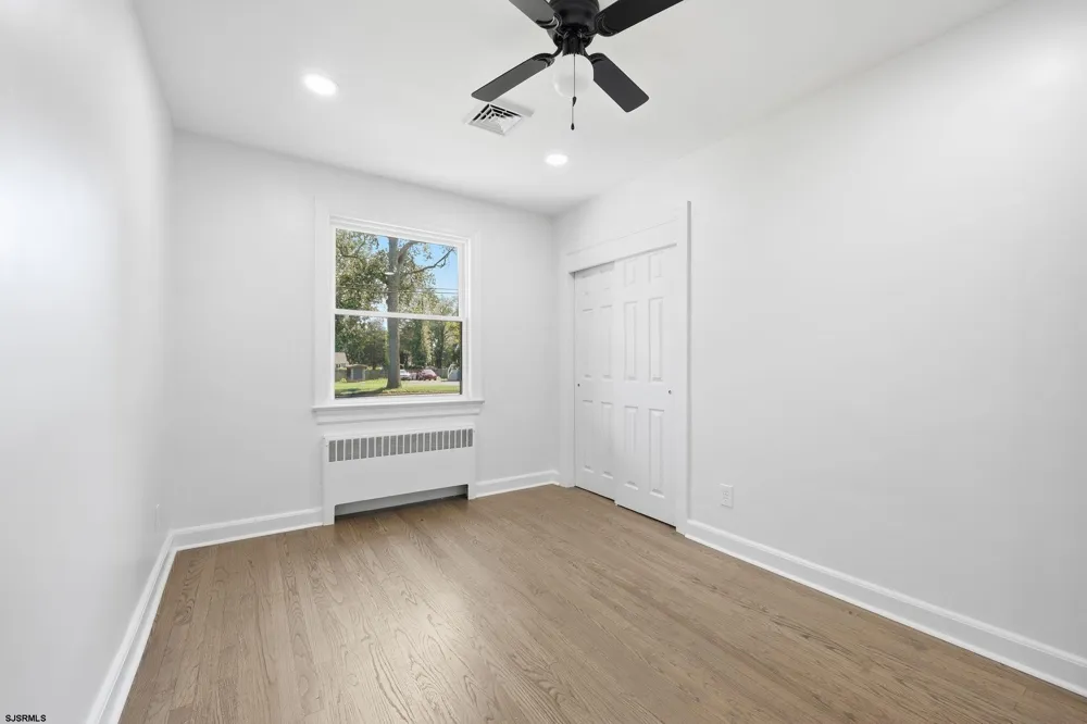 1180 E Park Ave Vineland, NJ 08360