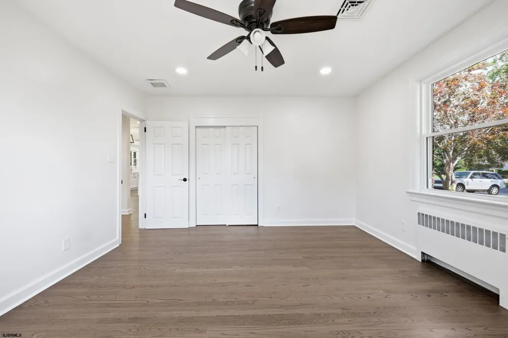 1180 E Park Ave Vineland, NJ 08360