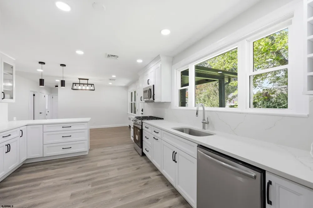 1180 E Park Ave Vineland, NJ 08360