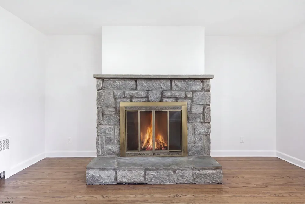 1180 E Park Ave Vineland, NJ 08360
