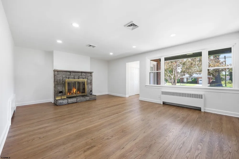 1180 E Park Ave Vineland, NJ 08360