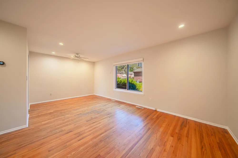 963 Terrace Lane Ypsilanti, MI 48198