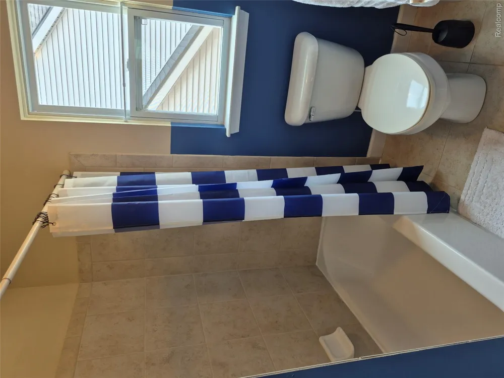 4976 W Stonegate Circle Orion Charter Township, MI 48359