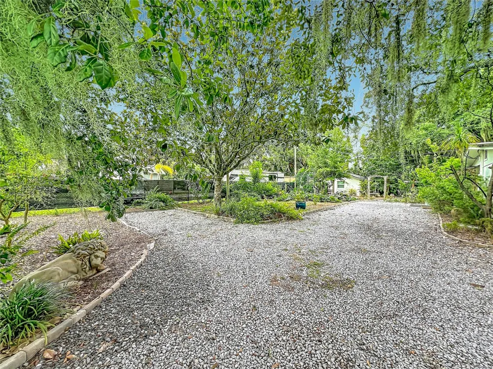 3851 S SANFORD AVENUE Sanford, FL 32773
