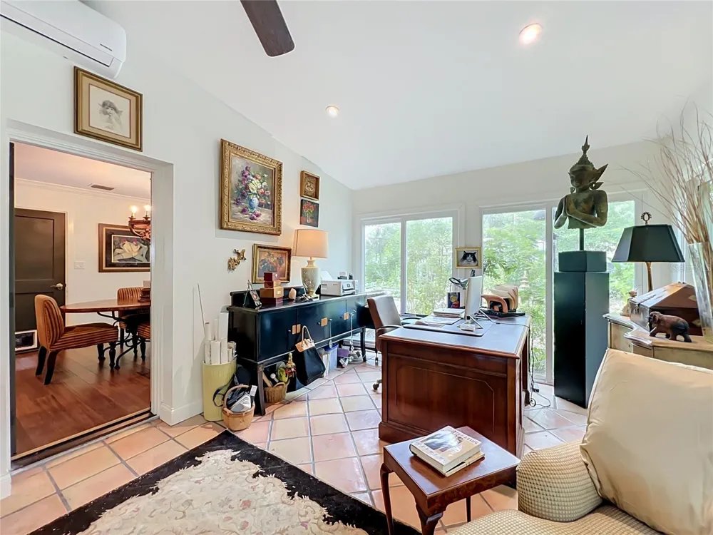 3851 S SANFORD AVENUE Sanford, FL 32773