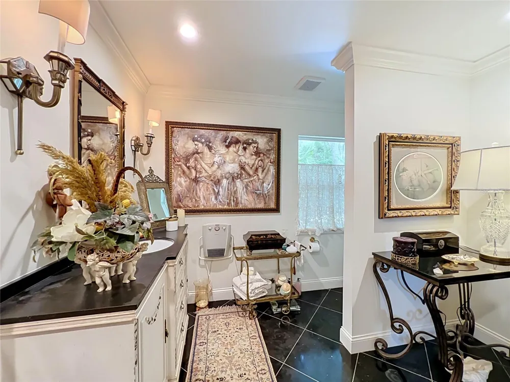 3851 S SANFORD AVENUE Sanford, FL 32773