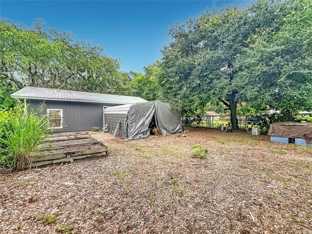 3851 S SANFORD AVENUE Sanford, FL 32773