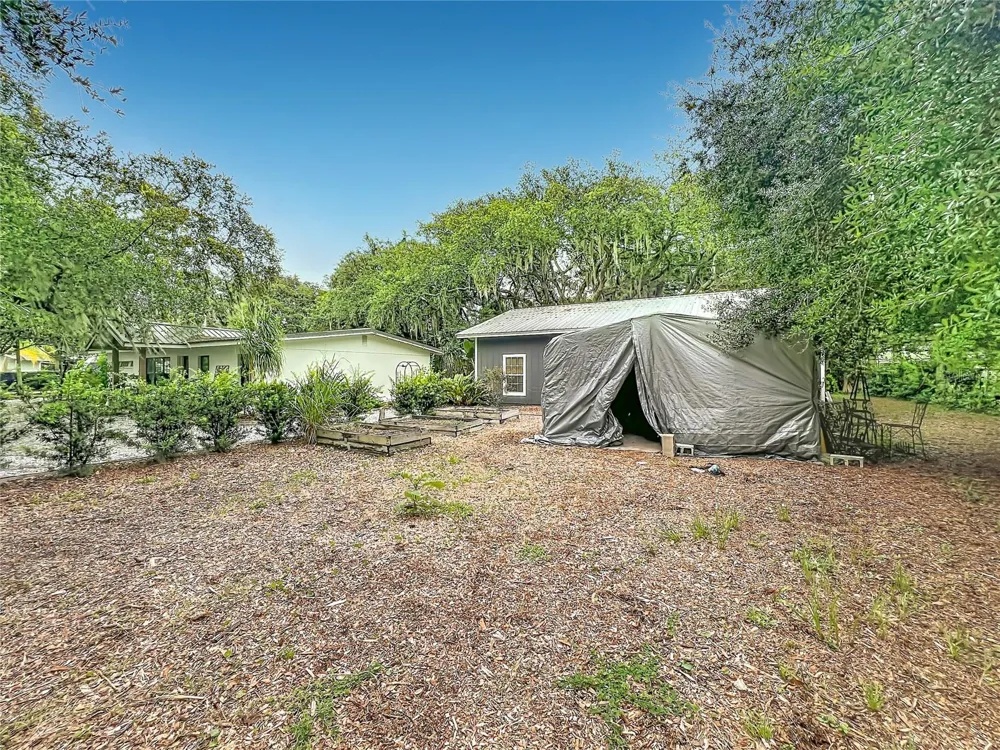 3851 S SANFORD AVENUE Sanford, FL 32773