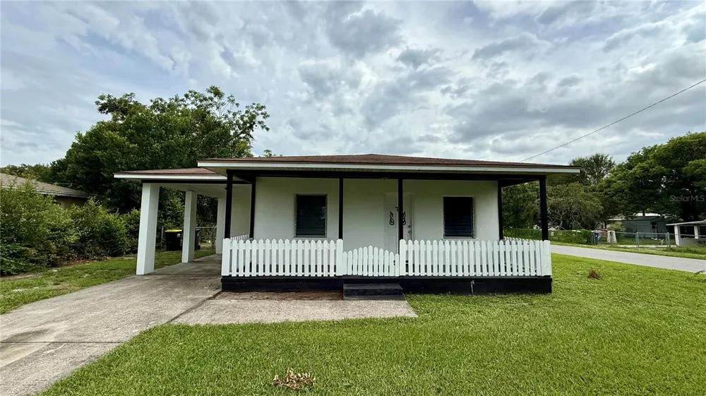 202 E POLK STREET Auburndale, FL 33823