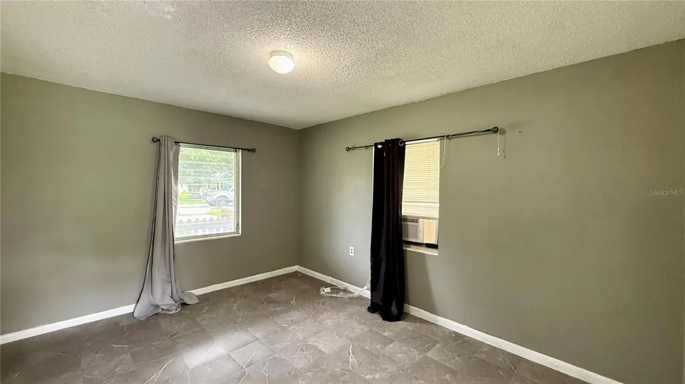 202 E POLK STREET Auburndale, FL 33823