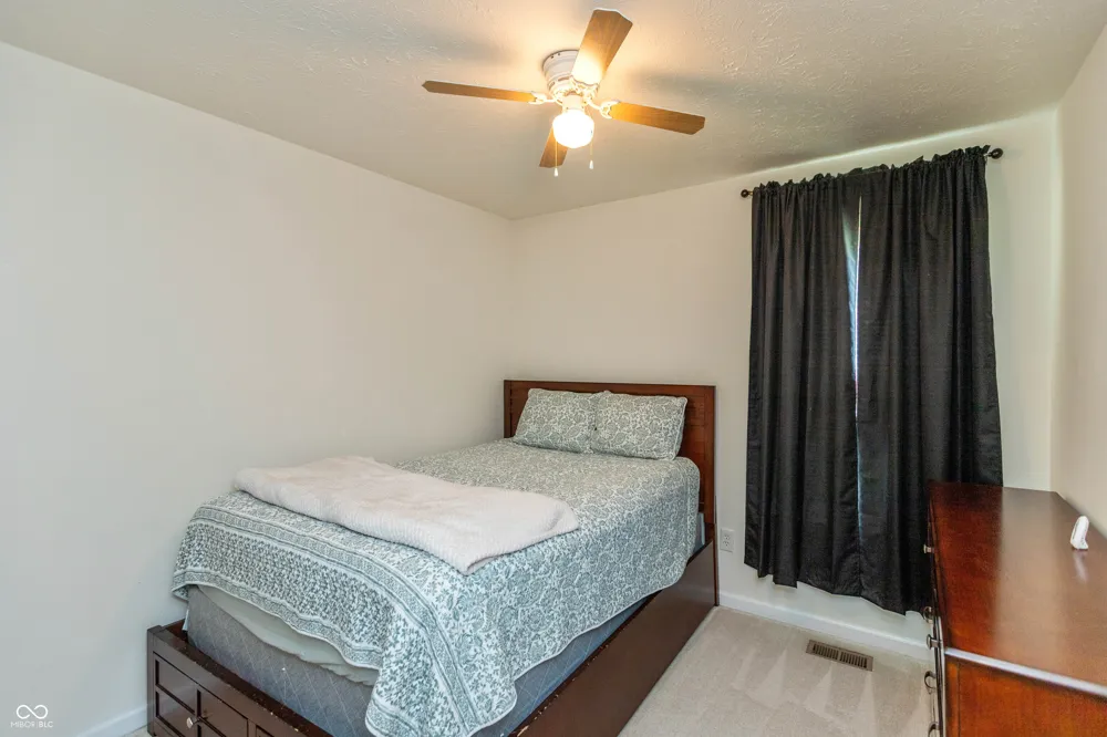 8842 Benjamin Lane Avon, IN 46123