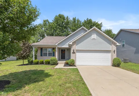 8842 Benjamin Lane
