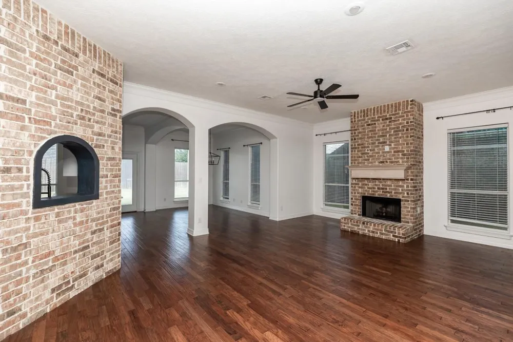 108 Mandavilla Way Lumberton, TX 77657
