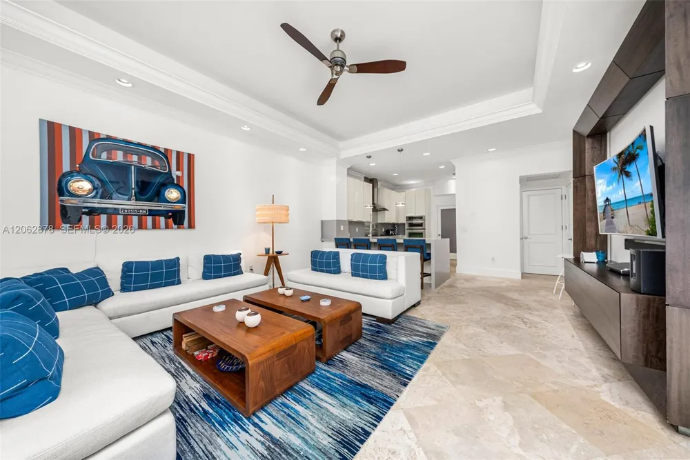 6 Coconut Ln Key Biscayne, FL 33149