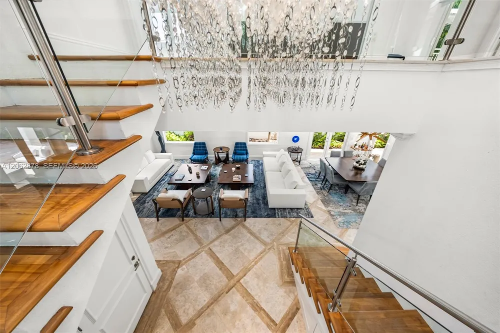 6 Coconut Ln Key Biscayne, FL 33149