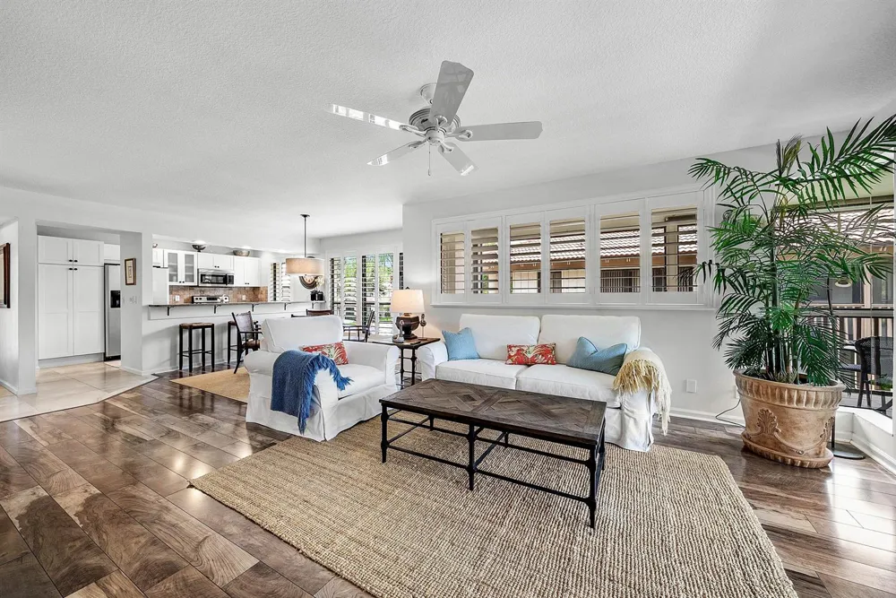 523 BRACKENWOOD PLACE Palm Beach Gardens, FL 33418